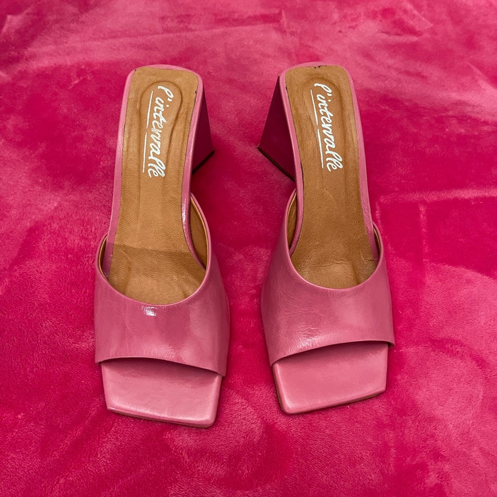 L’INTERVALLE mules size 9